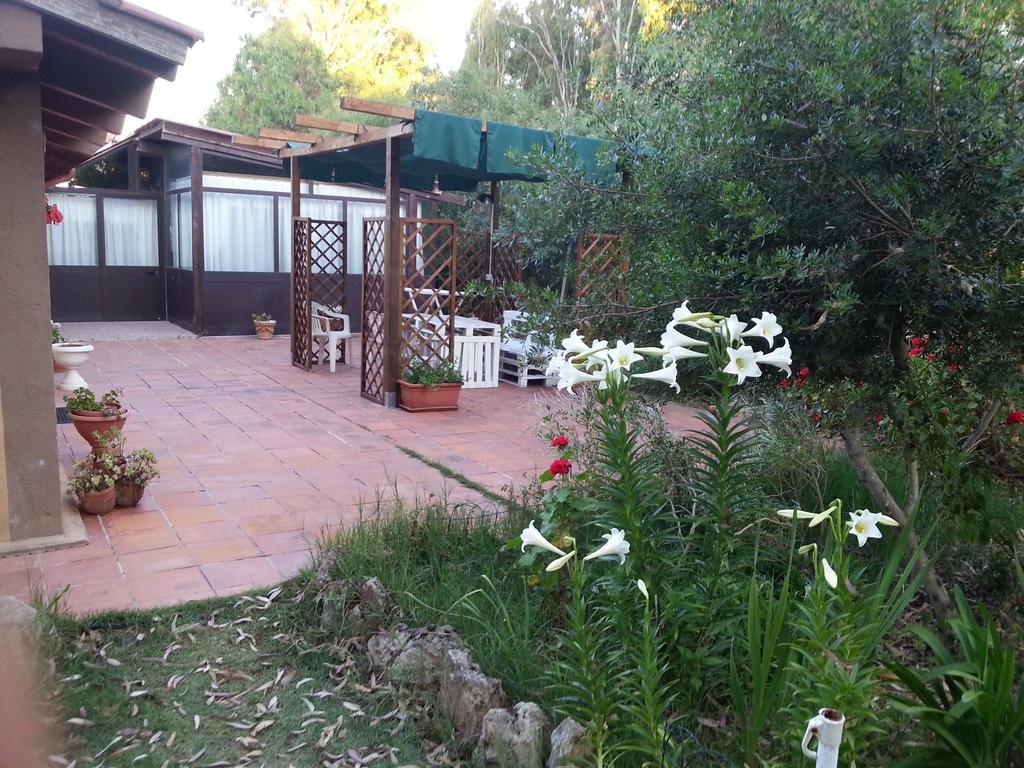Tharros B&B Сан Джовани ди Синис Екстериор снимка